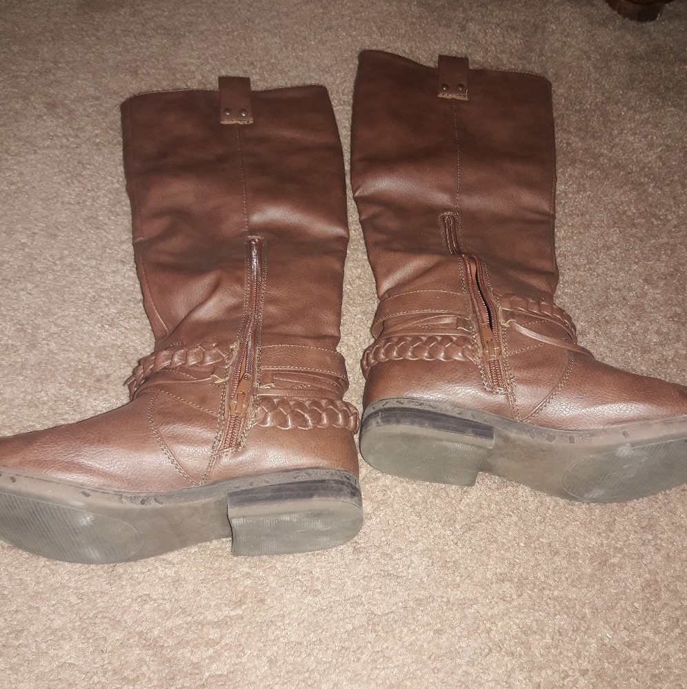 Women's boots!